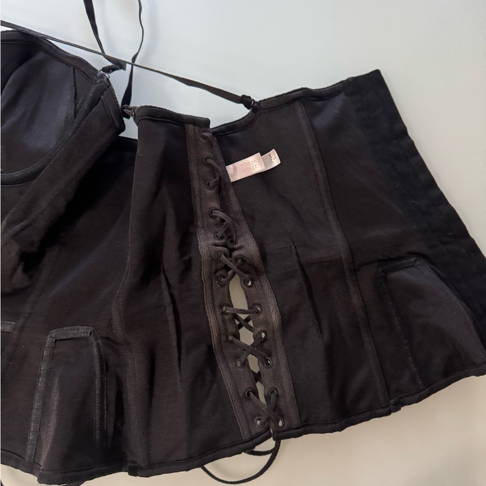 Vintage 2001 Victoria’s Secret Black Silk Beaded Corset Top – Size L - Picture 13 of 16
